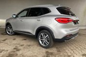 MG HS 1.5 T-GDI Luxury DCT