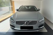 Volvo V90 T6 AWD Plug-In Hybrid Plus Bright