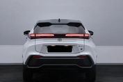 Toyota C-HR GR Sport 2.0 Hybrid Dynamic Force Plug-in