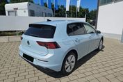 Volkswagen Golf Life Plus 1.5 eTSI mHEV DSG