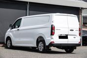 Ford Transit Custom 320 L2H1 Trend A8