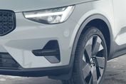 Volvo XC40 B3 B DKG Plus Black Edition