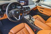 BMW Seria 5 Touring 540i xDrive Luxury Line