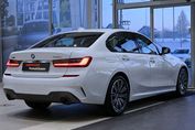 BMW Seria 3 330i xDrive M Sport sport-aut