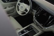 Volvo V60 B4 Ultra Dark