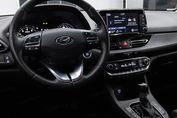 Hyundai i30 Fastback 1.5 T-GDI 48V Smart DCT