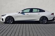 BMW Seria 5 520d xDrive M Sport aut