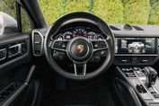 Porsche Cayenne Standard