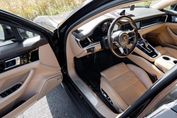 Porsche Panamera 4 e-Hybrid
