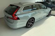 Volvo V90 T6 AWD Plug-In Hybrid Plus Bright