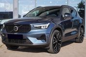 Volvo XC40 B3 Plus Dark