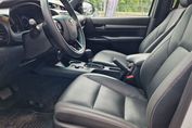 Toyota HiLux 2.8 d-4D Mhev Double Cab Invincible 4X4