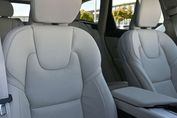 Volvo XC60 B5 AWD Plus Dark