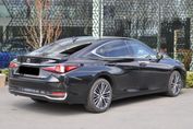 Lexus ES 300h Business Edition 2.5 E-CVT