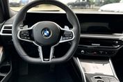 BMW Seria 3 330d xDrive M Sport