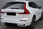 Volvo XC60 B5 AWD Ultra Dark