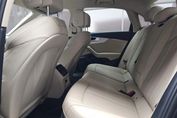 Audi A4 40 TFSI quattro S Line