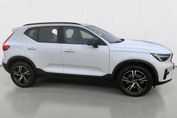 Volvo XC40 B3 B Plus Dark