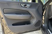 Volvo XC60 B4 B Plus Dark