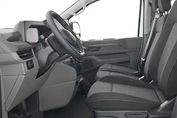 Volkswagen Transporter Kombi TDI L2H1