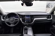 Volvo XC60 B4 D AWD Plus Dark aut
