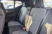 Volvo XC40 T3 Momentum Pro