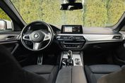 BMW Seria 5 520d xDrive M Sport sport-aut