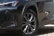 Lexus UX 300h F Sport Design 2.0 Hybrid Dynamic Force