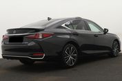 Lexus ES 300h Prestige