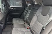 Volvo XC60 B5 B AWD Momentum Pro aut