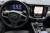 Volvo V60 T6 AWD Plug-In Hybrid Plus Dark aut