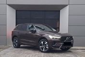 Volvo XC60 B5 AWD Plus Dark