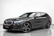 BMW Seria 5 520i mHEV aut