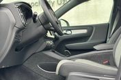 Volvo XC40 B3 Plus Dark