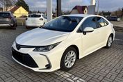 Toyota Corolla Comfort 1.5 benzyna