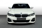 BMW Seria 3 330e xDrive M Sport