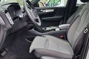 Volvo XC40 B3 Plus Dark