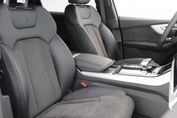 Audi Q7 50 TDI quattro S Line