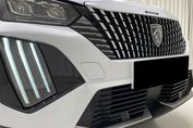Peugeot 2008 Allure e-DCS 1.2 mHEV