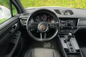 Porsche Macan Standard