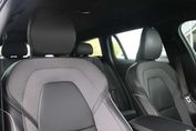Volvo V60 T6 AWD Plug-In Hybrid Plus Dark