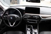 BMW Seria 5 Touring 520d xDrive Luxury Line