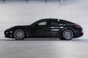 Porsche Panamera 4