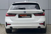 BMW Seria 3 318i Advantage aut