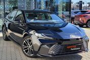 Toyota Camry Hybrid Dynamic Force Executive e-CVT