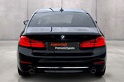 BMW Seria 5 530i xDrive Luxury Line aut