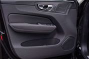 Volvo XC60 B5 AWD Plus Black Edition