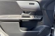 Mercedes GLB 200