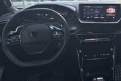 Peugeot 2008 1.2 PureTech  EAT8