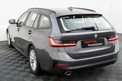 BMW Seria 3 Touring 318i